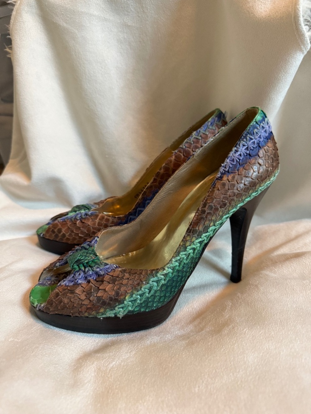 Stuart Weizman Python Multi-Color Peep Toe Pumps Heels